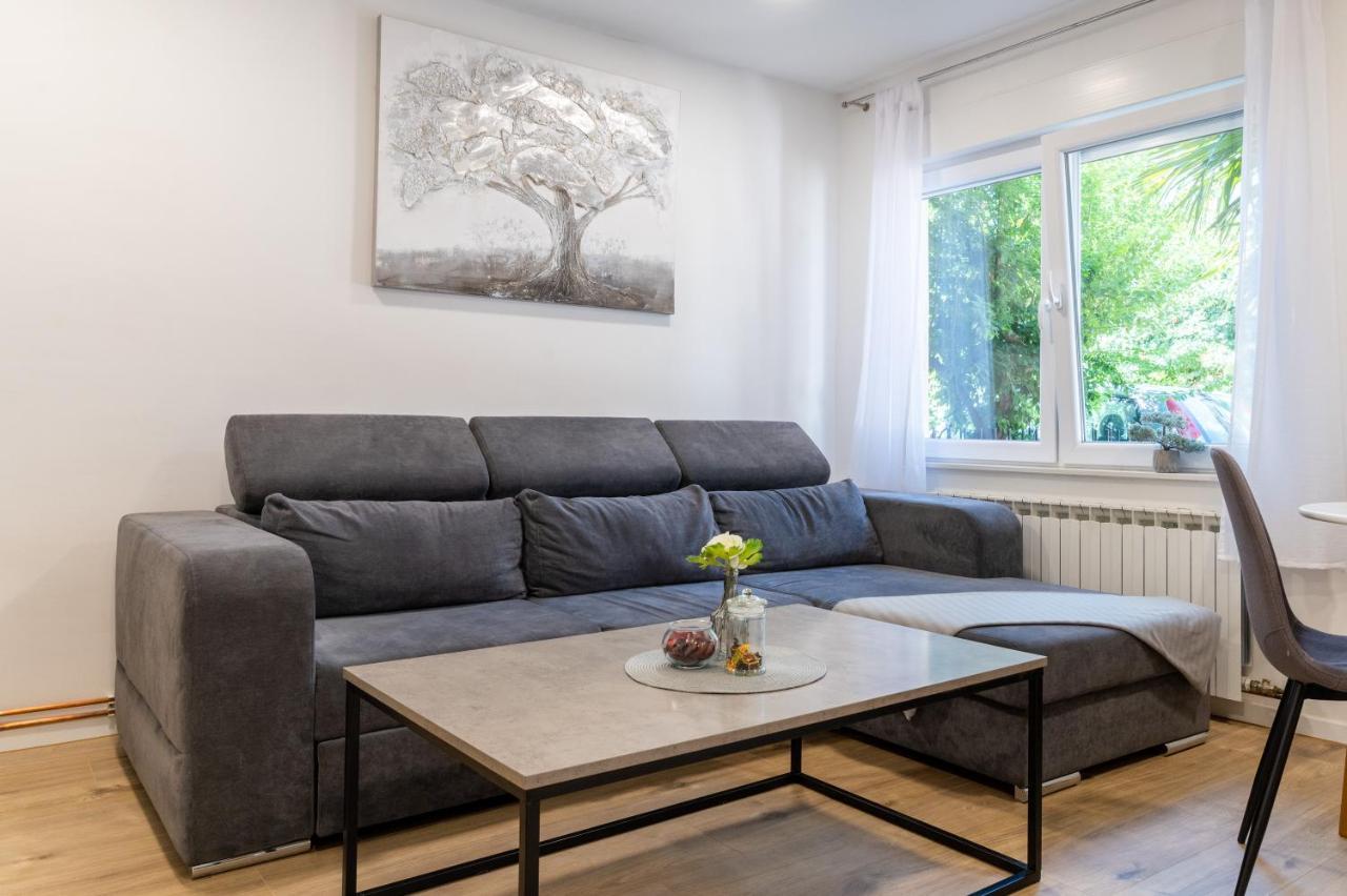 Ferienwohnung Kuca Za Odmor Palma Zagreb Exterior foto