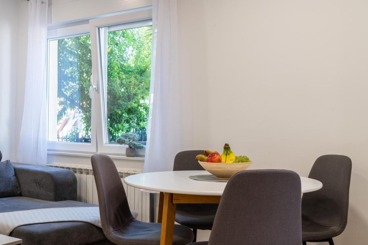 Ferienwohnung Kuca Za Odmor Palma Zagreb Exterior foto