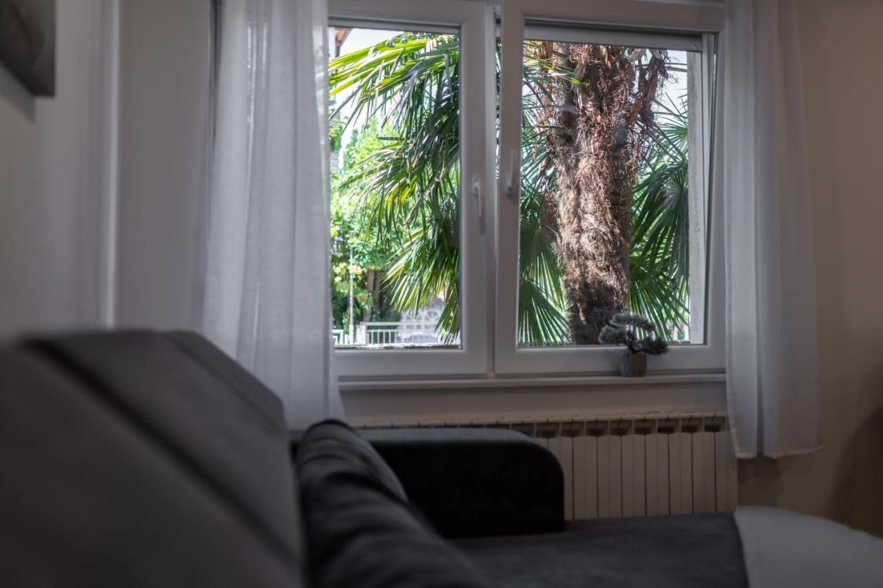 Ferienwohnung Kuca Za Odmor Palma Zagreb Exterior foto